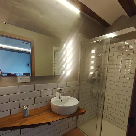 Casa De Deseos * Villambistia